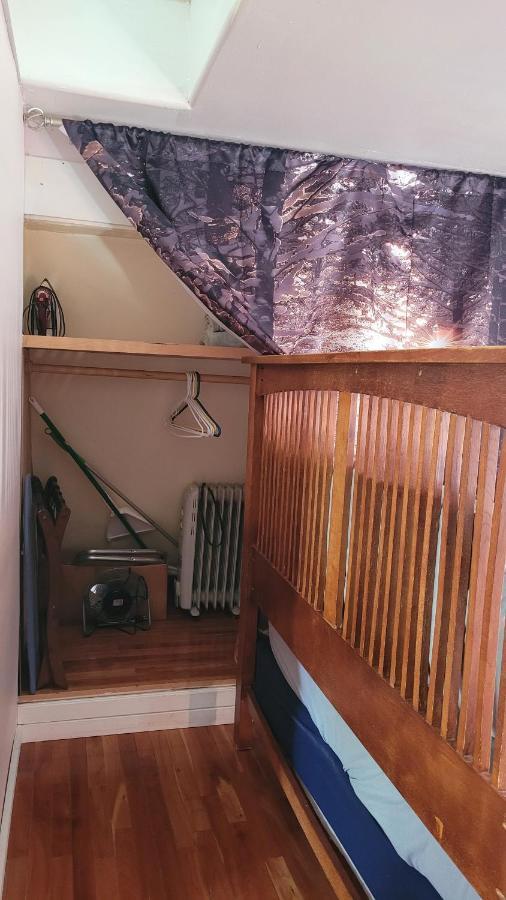 Angel Cottage With A Sauna Or The Cozy With A Jacuzzi Tub, Both Are Studios With A View Of Маунт-Шаста Екстер'єр фото